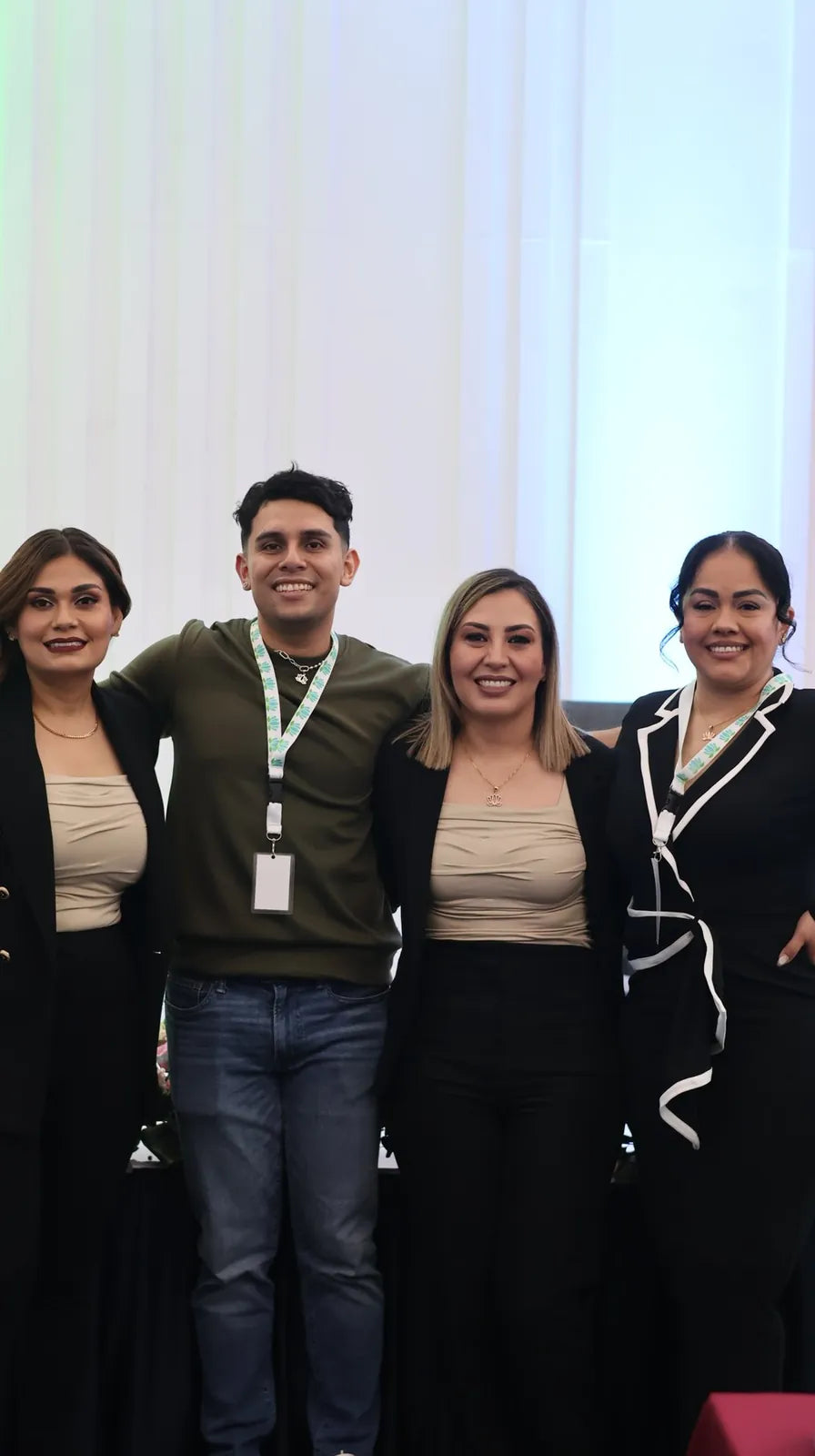 Equipo de Pure Health en un evento